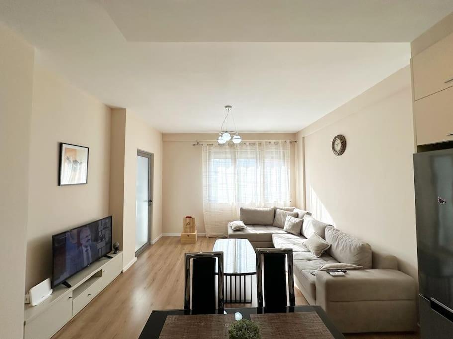 טיראנה Jo-Al Apartment'S 2 מראה חיצוני תמונה